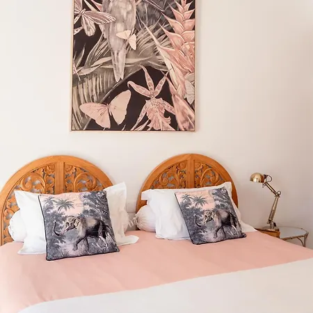 Lagoa House - Breakfast Included Bed & Breakfast