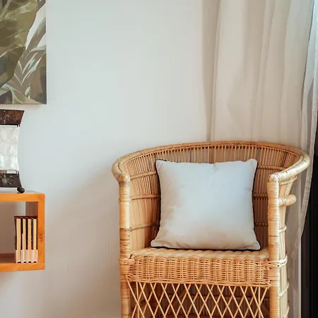 Lagoa House - Breakfast Included Bed & Breakfast 4*