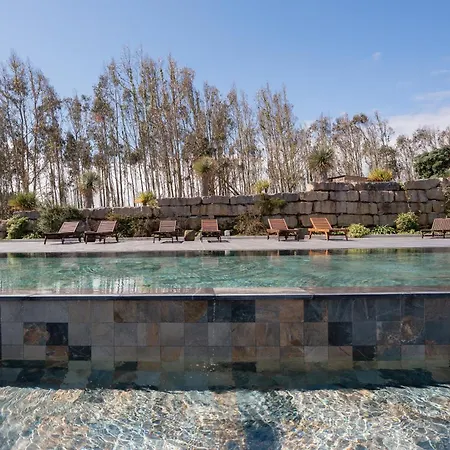 Lagoa House - Breakfast Included Bed & Breakfast 4*