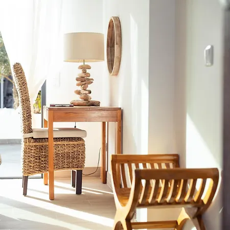Lagoa House - Breakfast Included Bed & Breakfast